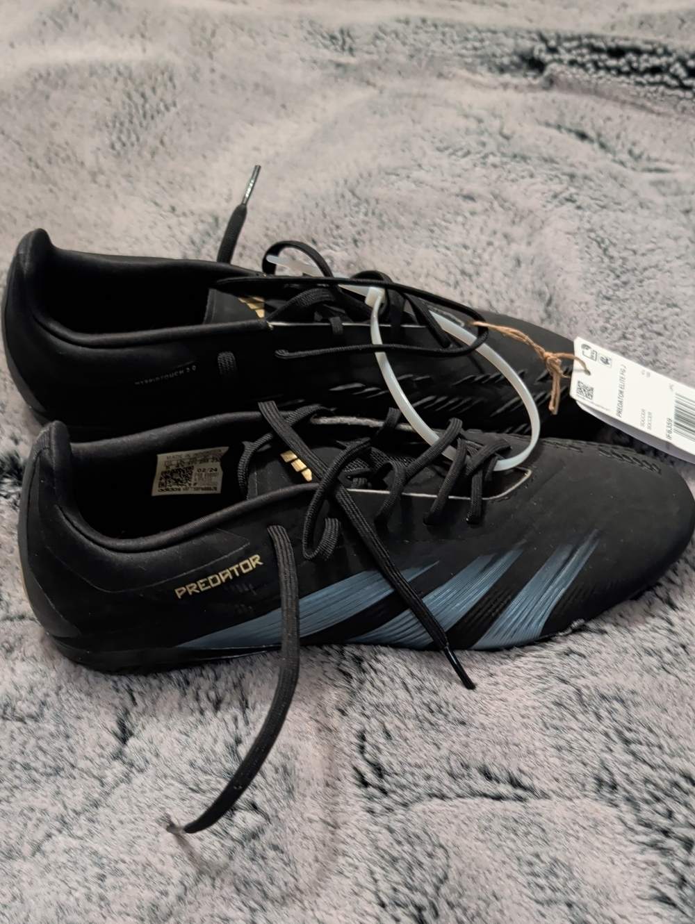 NWT adidas Predator Youth Black Soccer Shoes